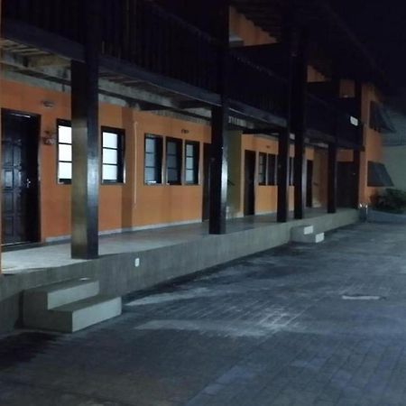 Hotel Pousada Em Guarapari - Pousada Paraiso - Predio 124 Buitenkant foto